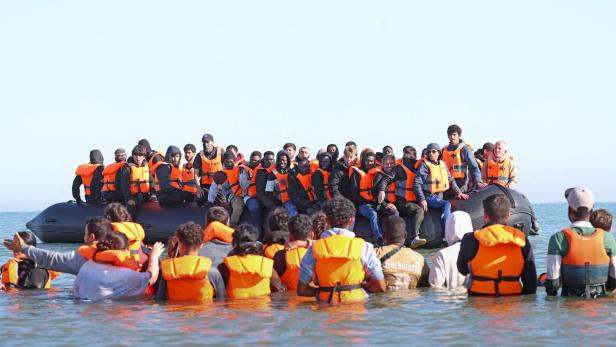FRANCE-BRITAIN-EU-MIGRANTS