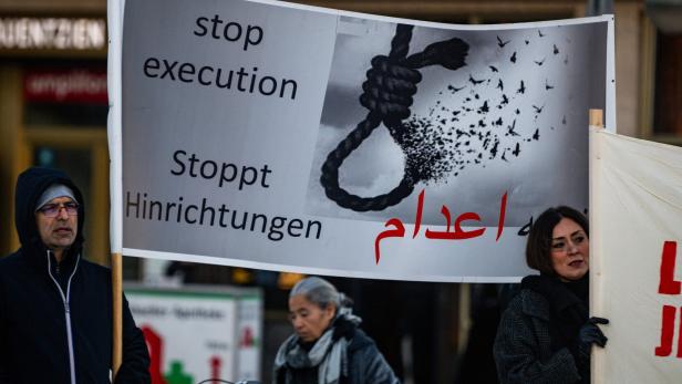 GERMANY-IRAN-PROTEST