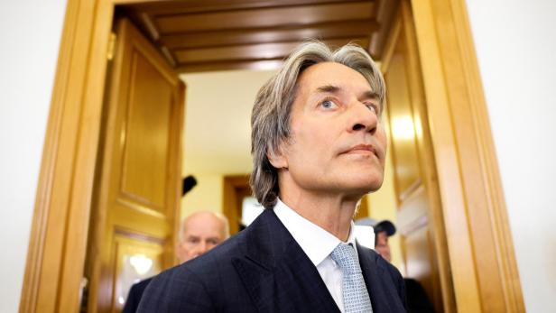 Corruption trial against former Austrian Finance Minister Grasser ends in Vienna