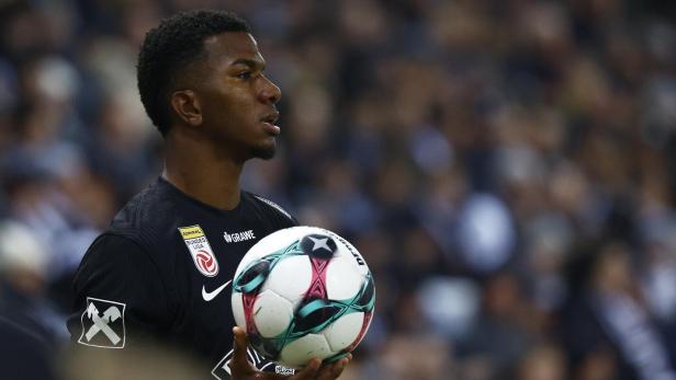 FUSSBALL: ADMIRAL BUNDESLIGA / 16. RUNDE: SK PUNTIGAMER STURM GRAZ - GAK