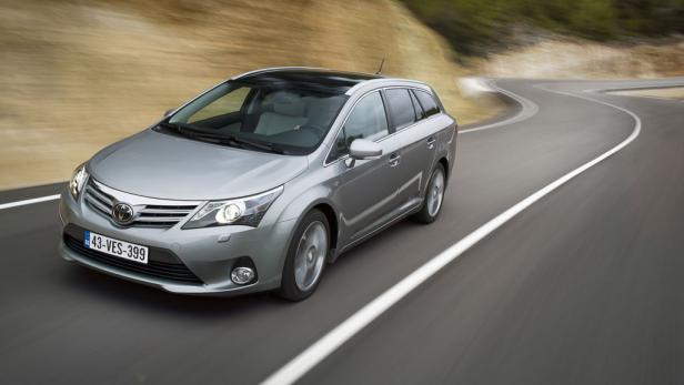 Frischer Anstrich für den Toyota Avensis