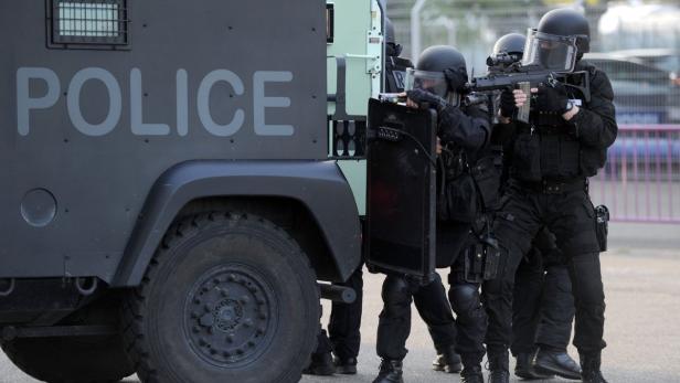 Französische RAID-Polizisten bei einer Terror-Übung.