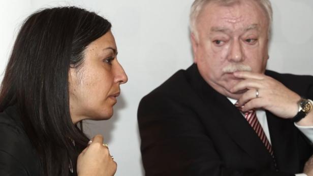 Wettstreit um neue Themen: Vizebürgermeisterin Maria Vassilakou (Grüne) und Stadtchef MIchael Häupl (SPÖ)