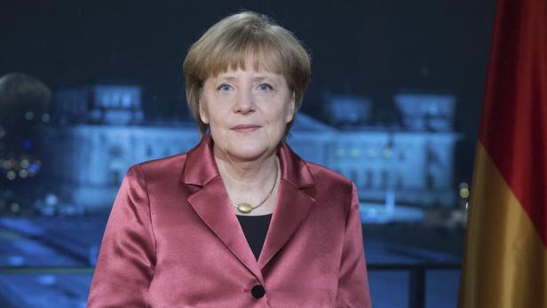 Angela Merkel findet ungewöhnlich scharfe Worte in ihrer Neujahrsansprache.