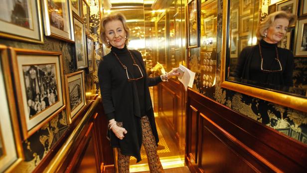Das Sacher ist das letzte eigentümergeführte Luxushotel in Wien. Bei den Hotelketten gehören die Häuser meist nicht mehr dem Betreiber, erzählt Sacher-Lady Elisabeth Gürtler.