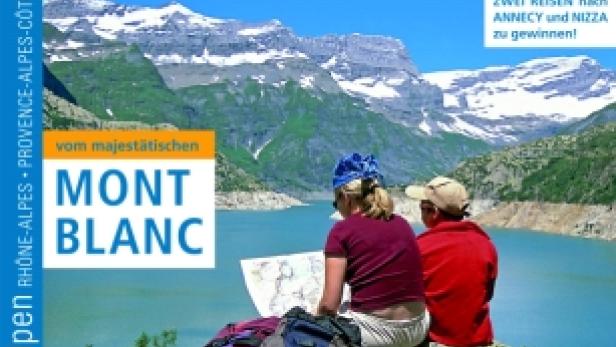 Das Cover der Zeitschrift AlpenAdria zeigt die französischen Alpen und das Mittelmeer.