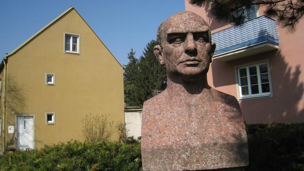 Helfer in großer Not: Das Denkmal auf dem Stockholmer Platz erinnert an Per-Albin Hansson