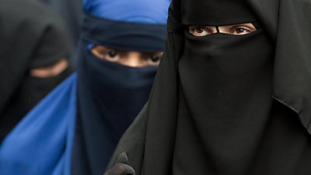 Schweizer Kanton St. Gallen stimmt für Burka-Verbot