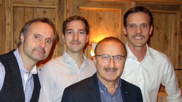 Die bärtigen Urologie-MoBros (o.) des AKH Linz Prof. Krause, Dr. Paula, Dr. Weinmüller, Dr. Tauber (von links)