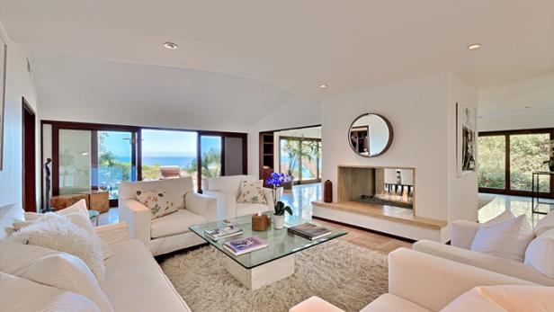 In Angelina Jolies neuer Villa in Malibu