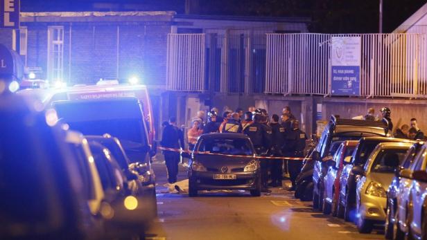 Polizei in Paris nach den tödlichen Angriffen.