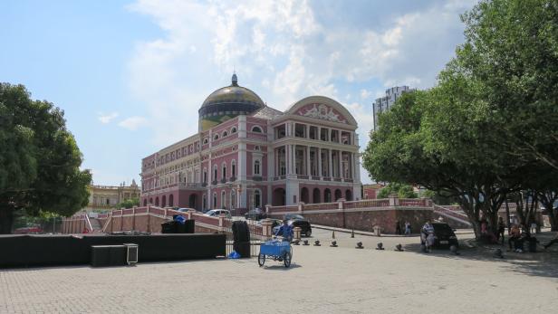 Das renovierte Opernhaus von Manaus erinnert an goldene Zeiten
