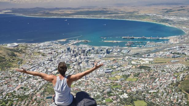 Blick vom Tafelberg auf Kapstadt.