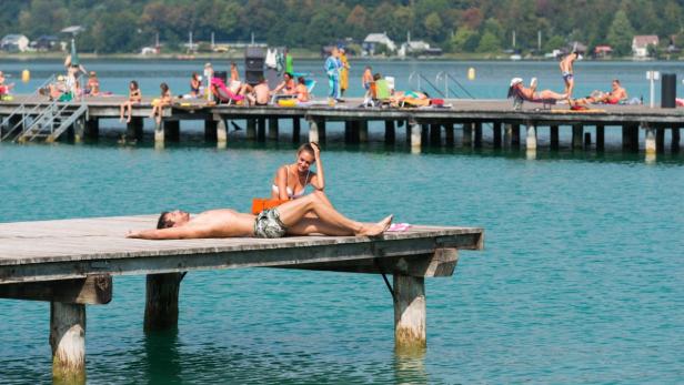 Eines der größten Seebäder Europas: Das Strandbad Klagenfurt wird auch heuer wieder am 1. Mai öffnen. An heißen Tagen suchen dort bis zu 12.000 Gäste Abkühlung
