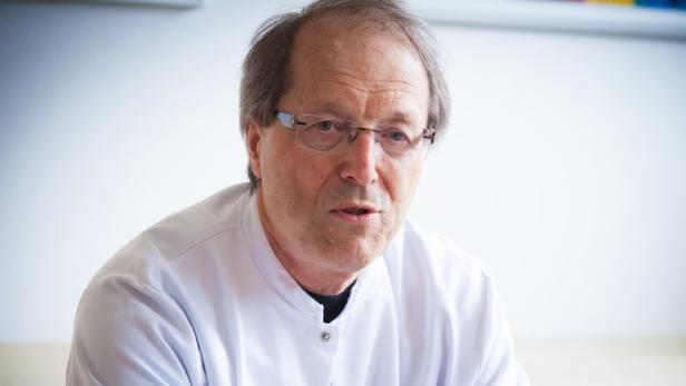 „Es gibt mehr leicht schizophrene Menschen unter uns, als man annimmt“, sagt Primar Hans Rittmannsberger, Leiter der Psychiatrie I im Linzer Wagner-Jauregg-Krankenhaus.