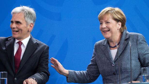 Angela Merkel und der damalige Bundeskanzler Werner Faymann in Berlin 2015.