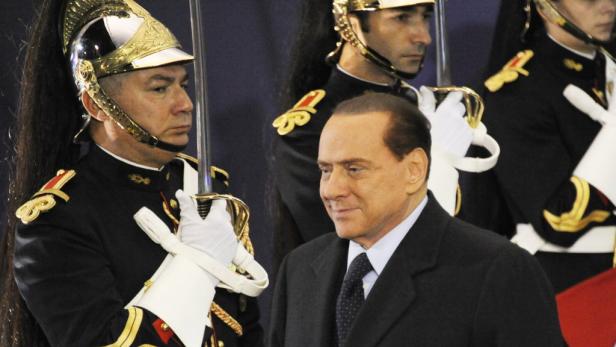 Berlusconi steht doch zu Monti