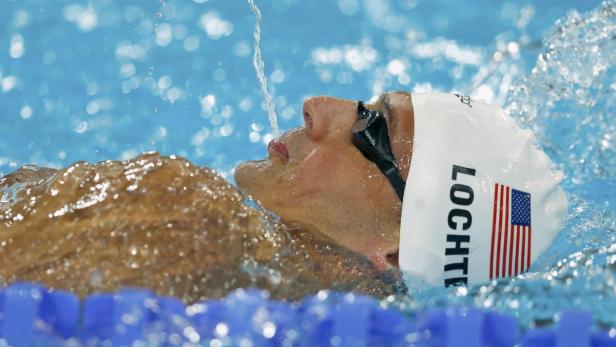 Ryan Lochte of the U.S. swims during training for the World Swimming Championships at the Sant Jordi arena in Barcelona July 27, 2013. REUTERS/Michael Dalder (SPAIN - Tags: SPORT SWIMMING)