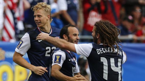 Landon Donovan of the U.S. celebrates his team's g