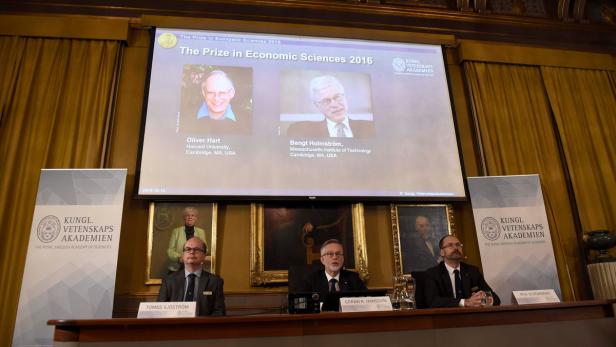 Oliver Hart und Bengt Holmstrom erhalten den Wirtschaftsnobelpreis 2016.