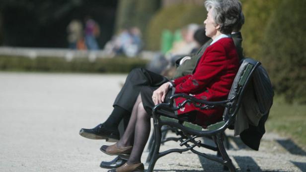 Frage des Tages: Soll das Frauenpensionsalter angehoben werden?