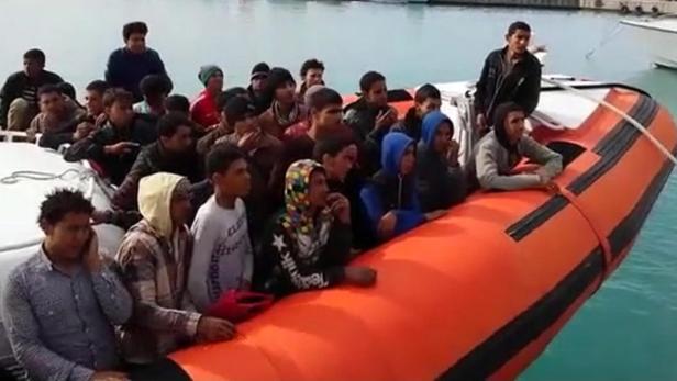ITALY IMMIGRANTS RESCUED