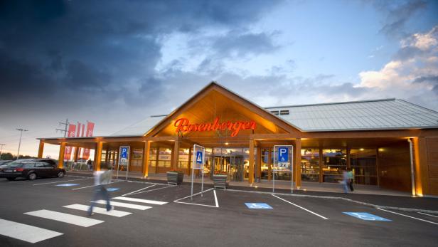 BILD zu TP/OTS - Das jüngste und modernste Markt-Restaurant von Rosenberger in Lindach Nord.