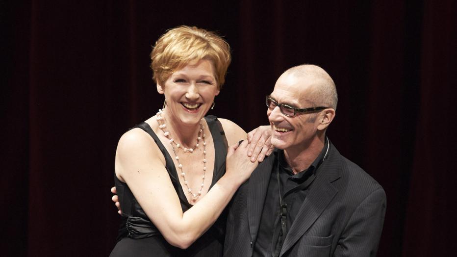 Angela Denoke berührt mit Weill