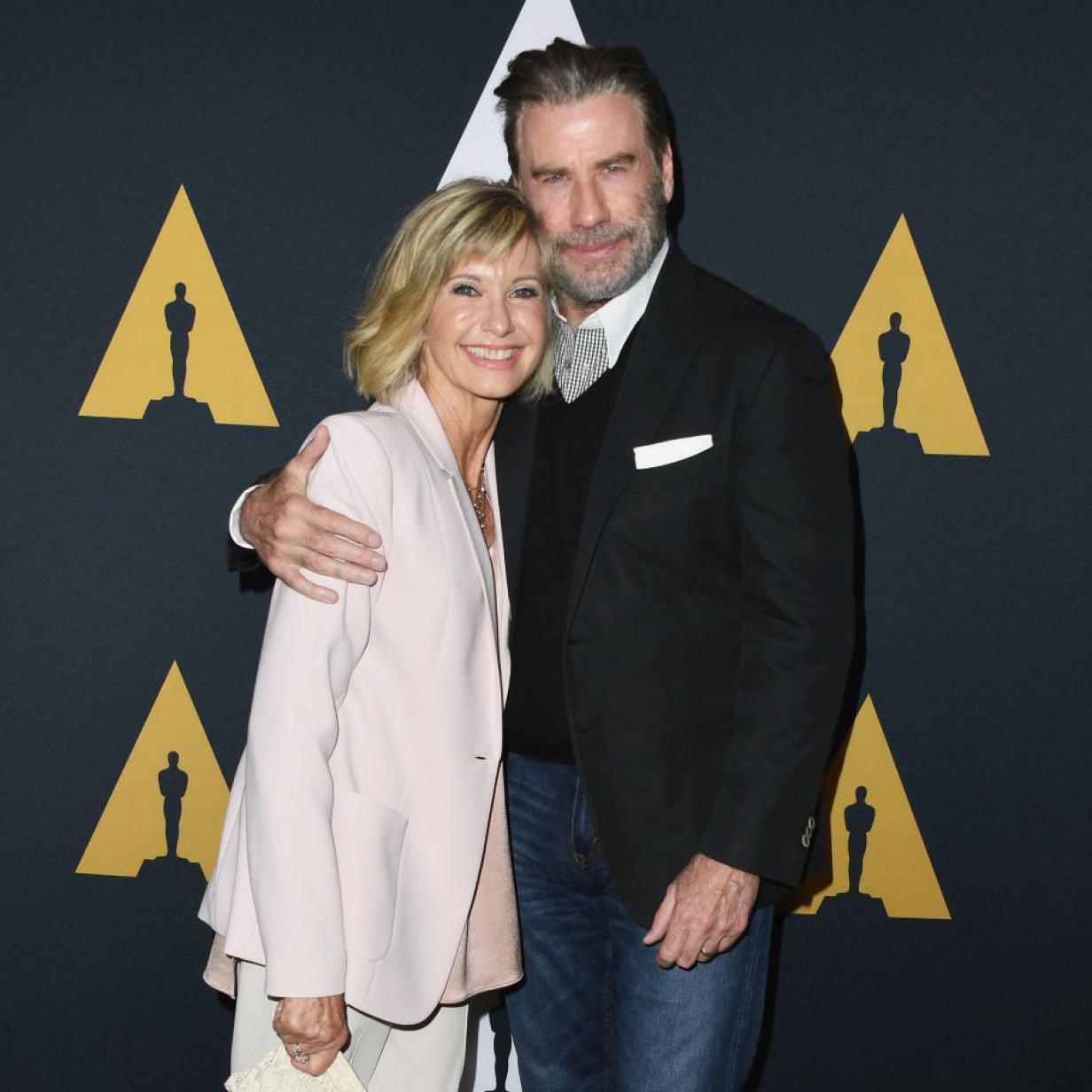 Waren Olivia Newton-John und John Travolta mal ein Paar?