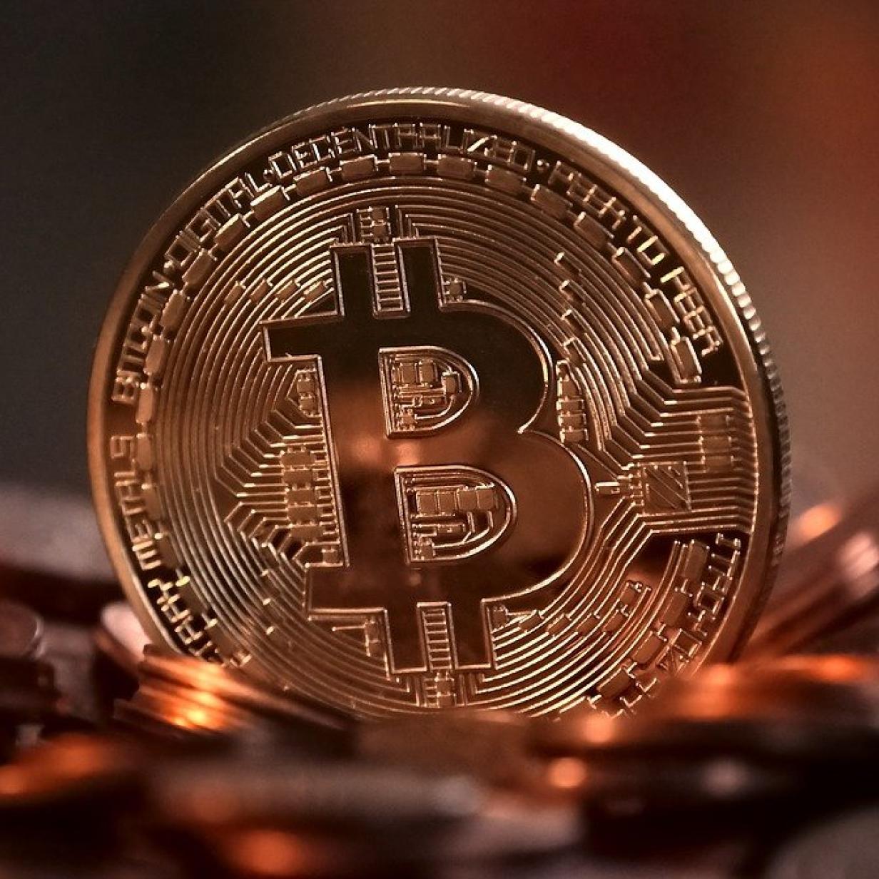 Bitcoin steigt immer weiter - Kurs kratzt an Marke von 38.000 Dollar |  Kurier