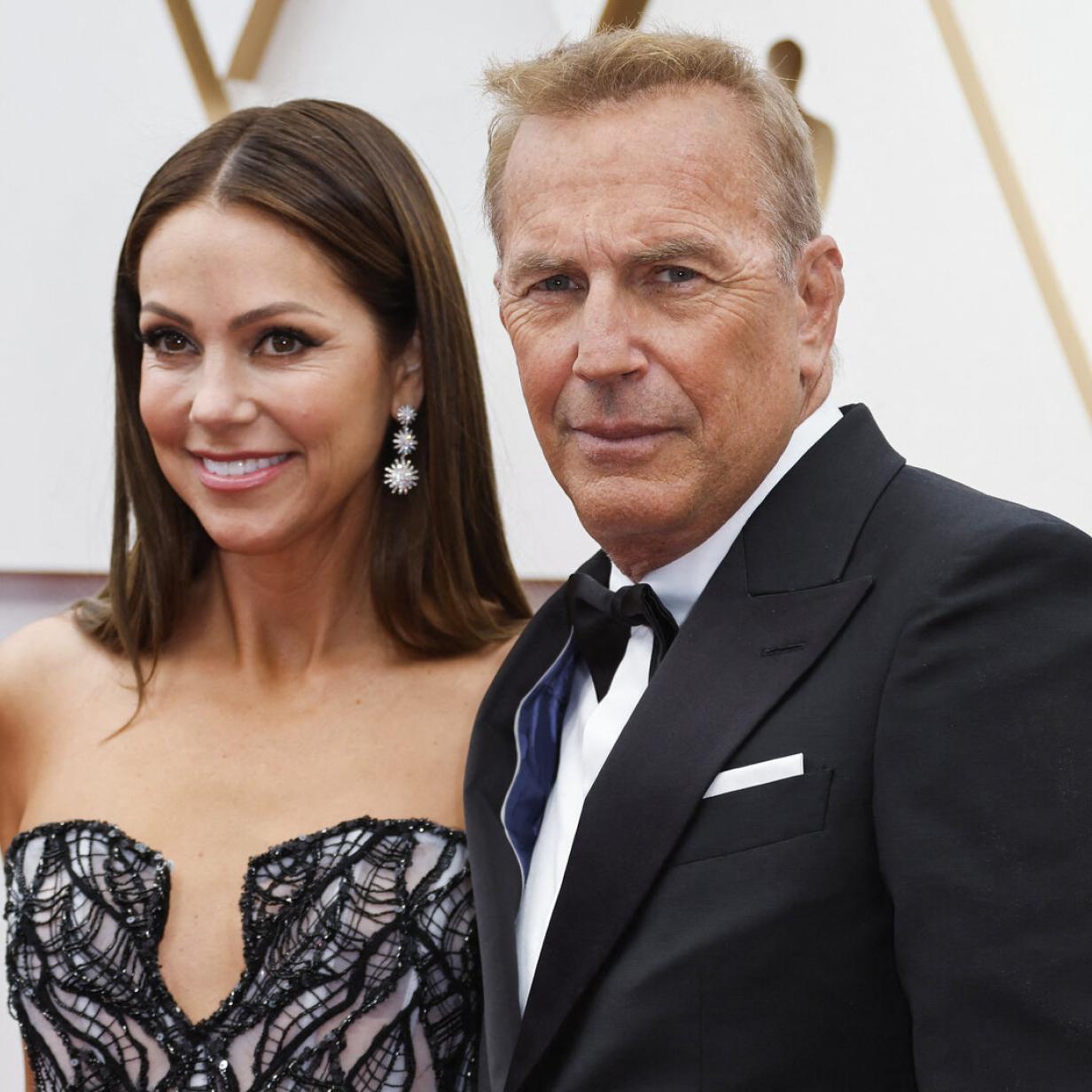 Das ging schnell: Kevin Costners Ex-Frau hat schon einen Neuen, image size:1232x1232