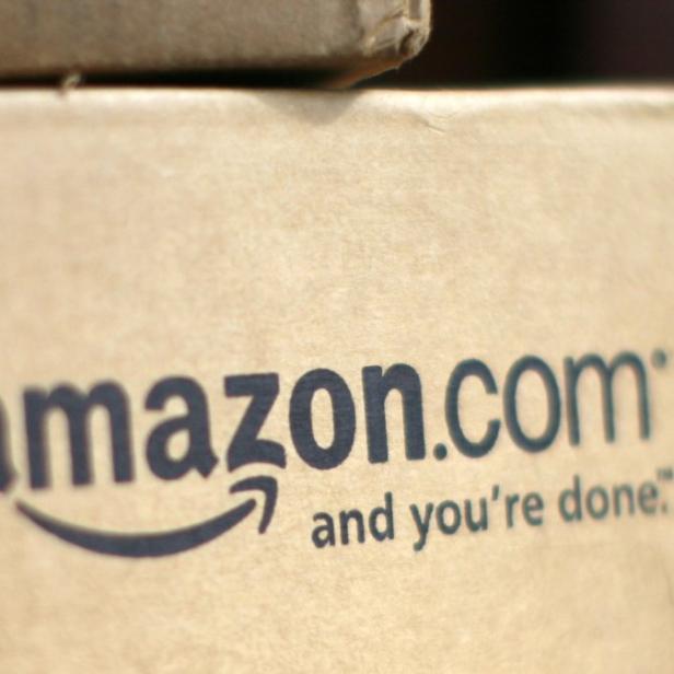 Ein Schweizer muss eine Geldstrafe bezahlen, nach seine Amazon-Bestellung gegen das Waffengesetz verstoßen hat.