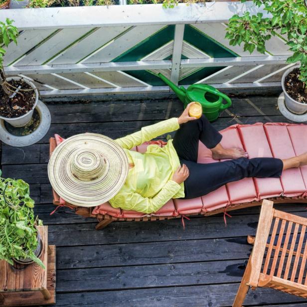 Die Seele baumeln lassen geht auch auf dem eigenen Balkon.