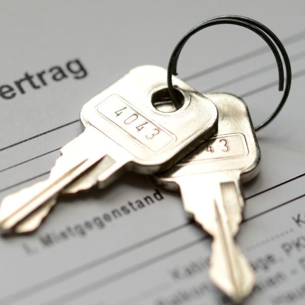 Makler dürfen Mietern zwei Monatsmieten als Provision verrechnen.