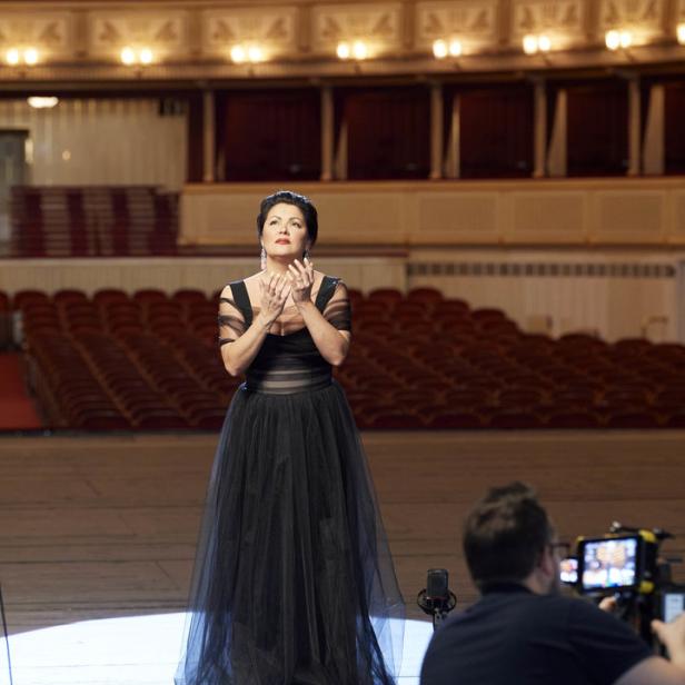 Am Schnellsten Anna Netrebko Instagram Hashtag