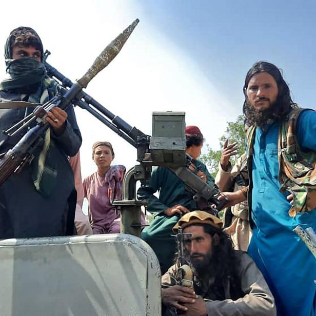 Amerikanischer Soldat Fick Afghanische muslimische Mädchen Amerikanischer Soldat Fick Afghanische muslimische Mädchen