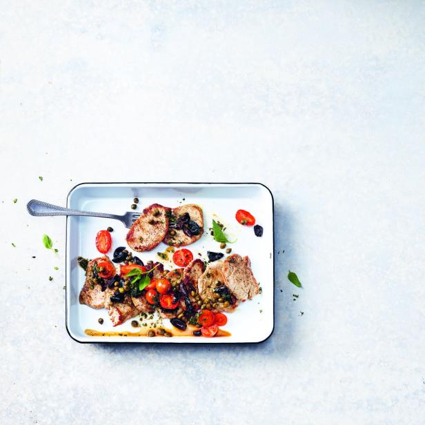 Rezept für mediterrane Schweinsschnitzel.