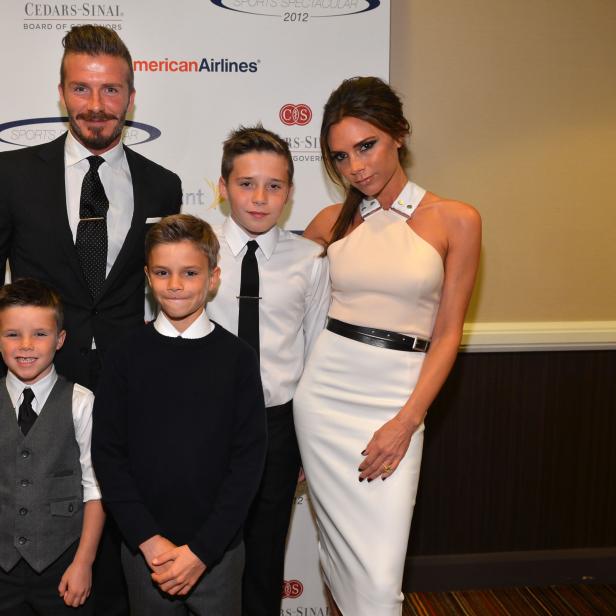 David und Victoria Beckham mit ihren Söhnen.