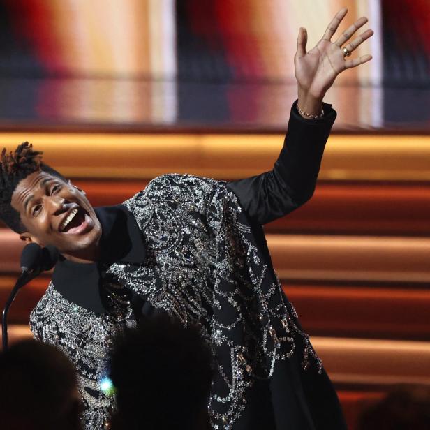 Jon Batiste bei der 64. Grammy-Verleihung in Las Vegas.