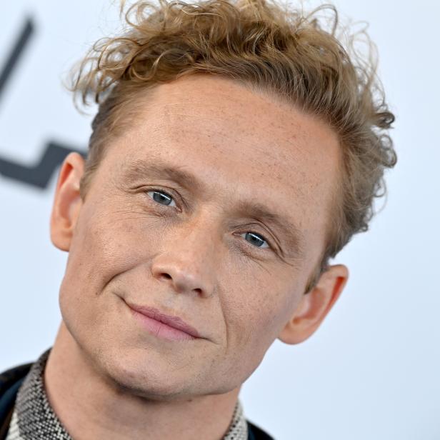 Nahaufnahme des Schauspielers Tom Schilling.