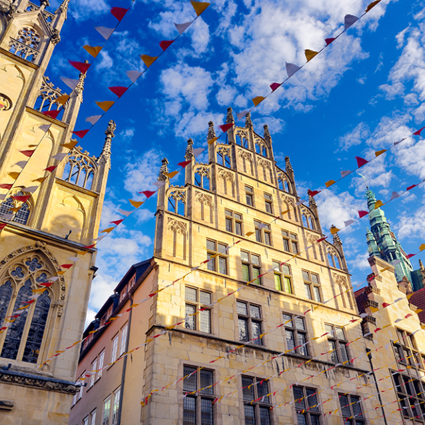 Das historische Rathaus am Prinzipalmarkt in Münster.