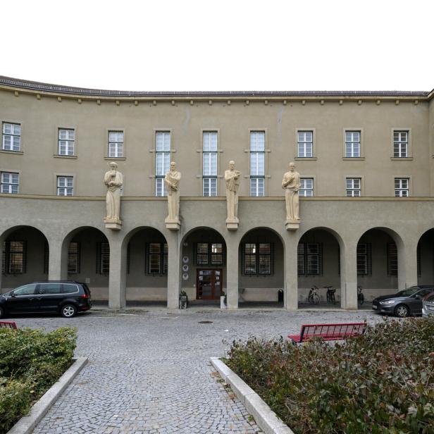 Landesgericht Krems von außen