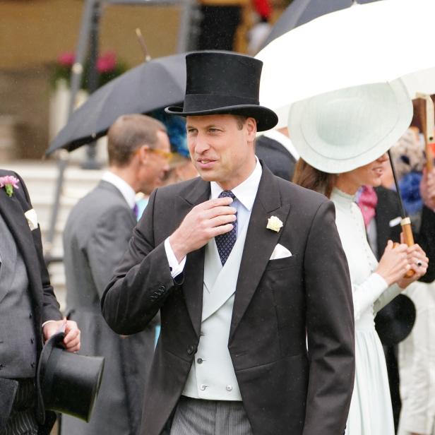 Prinz William bei einer Gartenparty im Buckingham Palace.