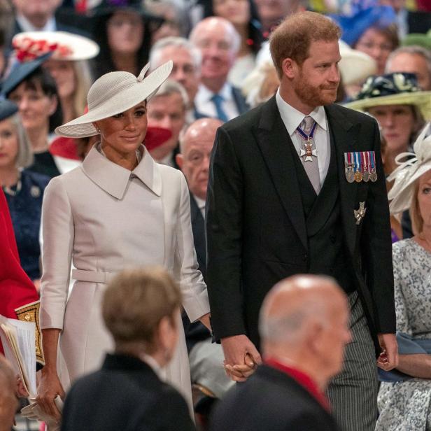 Prinz Harry und Meghan Markle besuchen einen Gottesdienst.