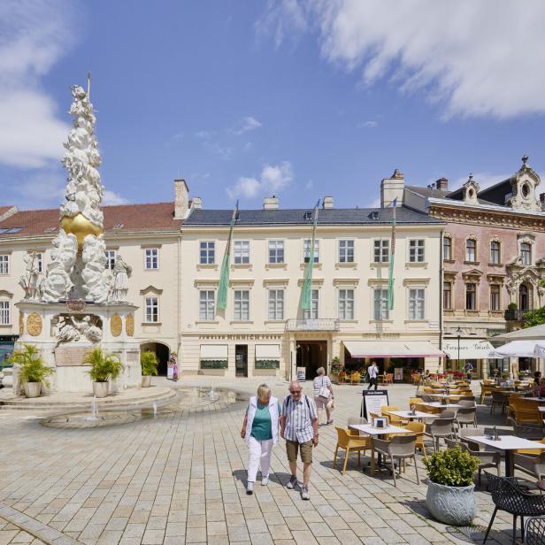 Der Hauptplatz von Baden.