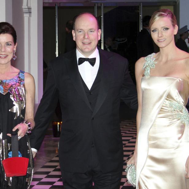 Fürst Albert II. von Monaco mit seinen Schwestern Caroline und Charlène.