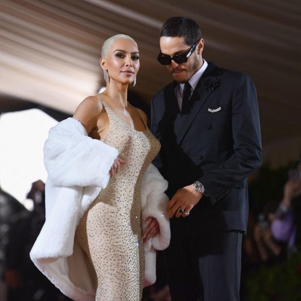 Die Gerüchte über ein angebliches Liebes-Comeback von Komiker Pete Davidson und Kim Kardashian scheinen sich nicht zu bewahrheiten.