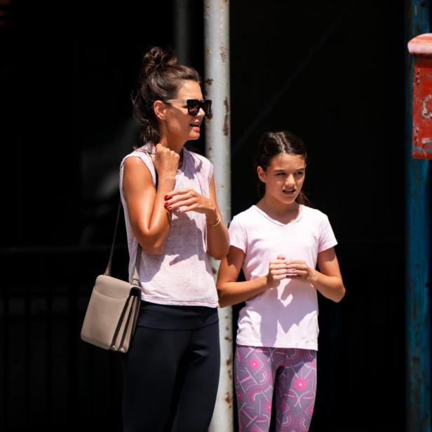 Katie Holmes mit ihrer Tochter Suri Cruise in New York City.