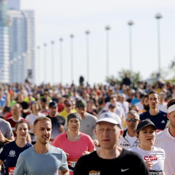 Läufer beim 40. Vienna City Marathon.