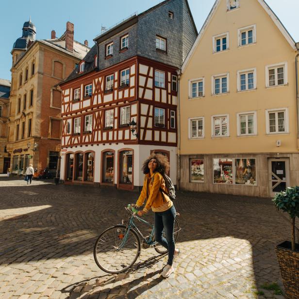 Imposante Kirchen & historische Burgen: Highlights der Religionsroute